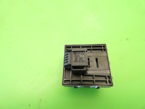 Przełącznik szyby lewy przód 8E0959851A AUDI A4 B7 04-08
