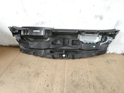 Deska rozdzielcza konsola czarna soul AUDI A4 B7 SEDAN 04-08