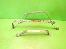 Listwy obejmy opaski zbiornika paliwa AUDI A4 B7 2.0 ALT SEDAN 04-08