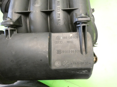 Kolektor ssący 06B133216K 06B133210BJ AUDI A4 B7 2.0 ALT 130KM 04-08