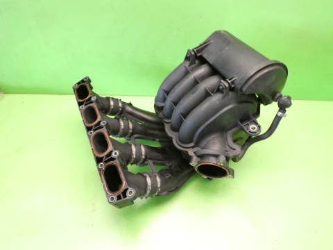 Kolektor ssący 06B133216K 06B133210BJ AUDI A4 B7 2.0 ALT 130KM 04-08