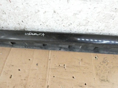 Listwa nakładka na próg progu lewa 8E0853859 LZ9Y AUDI A4 B7 SEDAN 04-08