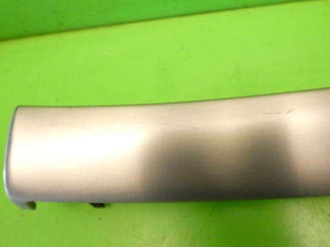 Dekor deski listwa prawa 8E1853190 AUDI A4 B7 04-08