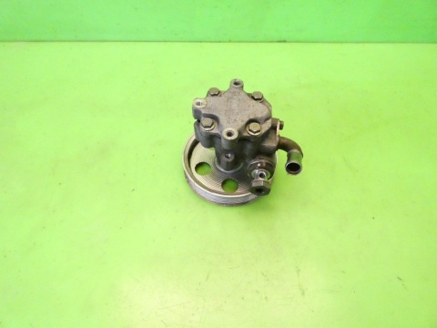 Pompa wspomagania 110bar kyb 8E0145153ES AUDI A4 B7 2.0 ALT 04-08