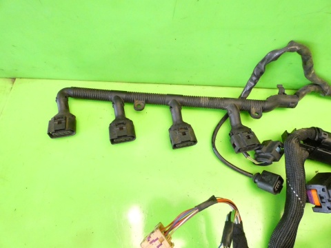 Wiązka instalacja silnika 8E1971072RA AUDI A4 B7 2.0 ALT 130KM 04-08