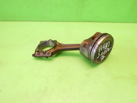 Tłok + korbowód 82,465 82L82 AUDI A4 B7 2.0 ALT 130KM 04-08