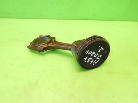 Tłok + korbowód 82,465 82L82 AUDI A4 B7 2.0 ALT 130KM 04-08