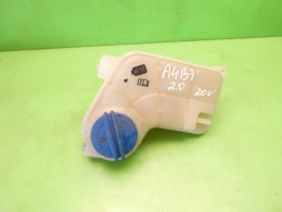 Zbiorniczek wyrównawczy 8E0121403 AUDI A4 B7 2.0 ALT 04-08