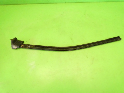 Listwa zgarniająca prawy tył 1E0847346A VW GOLF MK3.5 III IV CABRIO 98-02