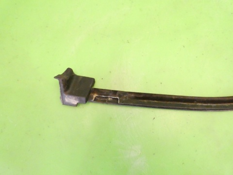 Listwa zgarniająca prawy tył 1E0847346A VW GOLF MK3.5 III IV CABRIO 98-02