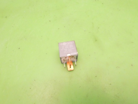 Przekaźnik 18 191937503 VW GOLF MK3.5 III IV 1.8 CABRIO 98-02