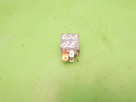 Przekaźnik 18 191937503 VW GOLF MK3.5 III IV 1.8 CABRIO 98-02