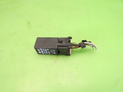 Przekaźnik 413 1E0953227 VW GOLF MK3.5 III IV 1.8 CABRIO 98-02