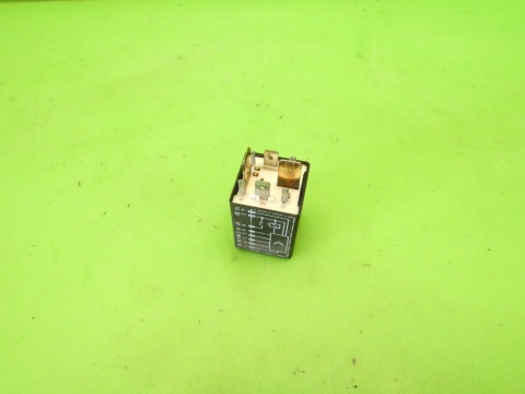 Przekaźnik 409 1J0906383 VW GOLF MK3.5 III IV 1.8 CABRIO 98-02