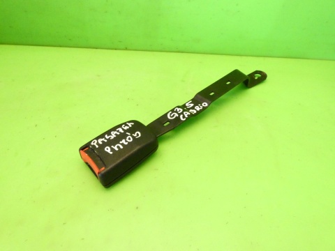 Zapięcie zatrzask pasa prawy przód 1HM857756 VW GOLF MK3.5 III IV CABRIO