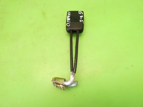 Zapięcie zatrzask pasa prawy tył 1E0857740 VW GOLF MK3.5 III IV CABRIO 98-02