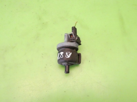 Zawór odpowietrznik oparów paliwa 051133517 VW GOLF MK3.5 III IV 1.8 CABRIO