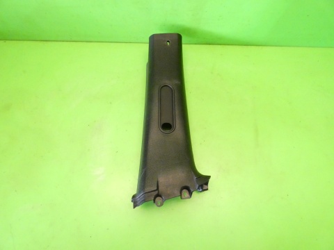 Osłona nakładka słupka B prawa 1E0867244A VW GOLF MK3.5 III IV CABRIO 98-02