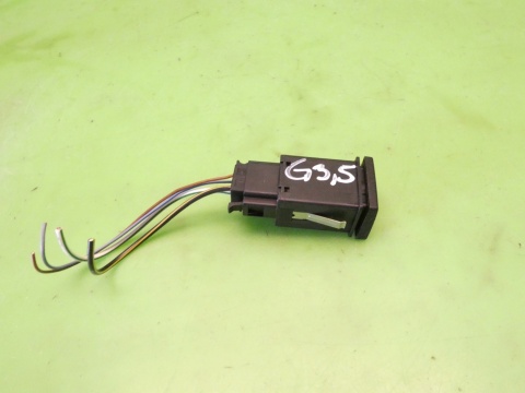 Przełącznik ogrzewania szyby tył 1E0959621 VW GOLF MK3.5 III IV CABRIO 98-