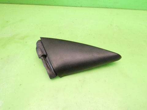 Trójkąt zaślepka osłona lusterka prawa VW GOLF MK3.5 III IV CABRIO 98-02