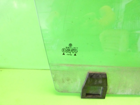 Szyba drzwiowa prawa przód VW GOLF MK3.5 III IV CABRIO 98-02