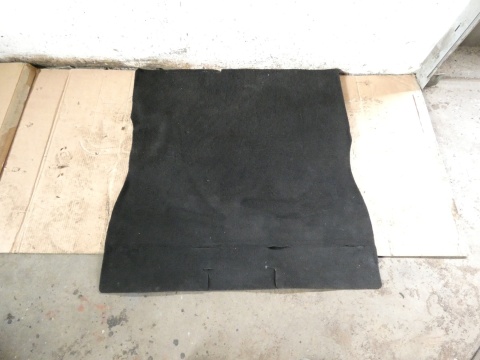 Wykładzina dywanik bagażnika VW GOLF MK3.5 III IV CABRIO 98-02