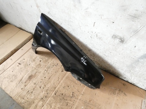 Błotnik prawy przód przedni VW GOLF MK3.5 III IV CABRIO 98-02