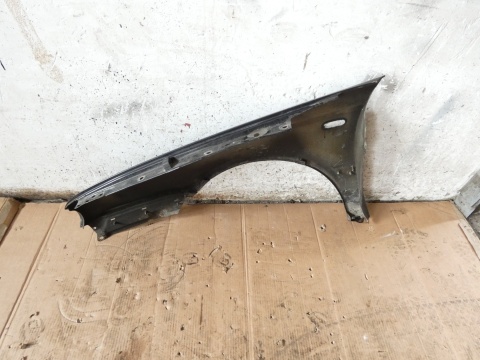 Błotnik prawy przód przedni VW GOLF MK3.5 III IV CABRIO 98-02