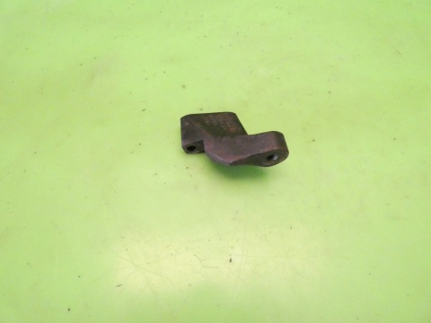 Łapa silnika prawa 1E0199185 VW GOLF MK3.5 III IV 1.8 CABRIO 98-02