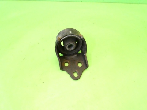 Łapa silnika prawa 1E0199738 VW GOLF MK3.5 III IV 1.8 CABRIO 98-02