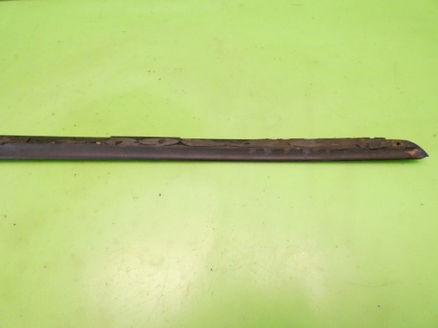 Listwa szyby czołowej lewa 1E0853705B VW GOLF MK3.5 III IV CABRIO 98-02