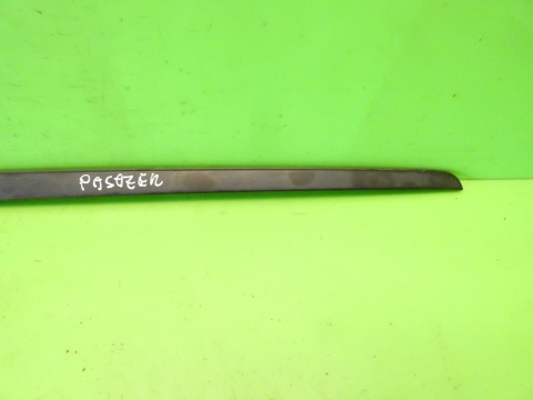 Listwa szyby czołowej prawa 1E0853706B VW GOLF MK3.5 III IV CABRIO 98-02