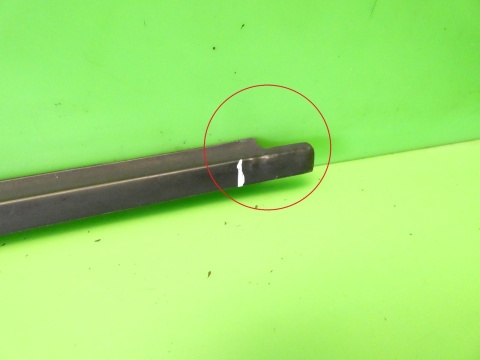 Listwa zgarniająca lewa przód VW GOLF MK3.5 III IV CABRIO 98-02