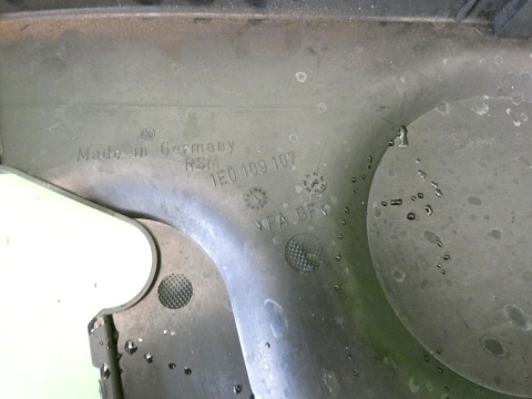 Obudowa osłona rozrządu VW GOLF MK3.5 III IV 1.8 CABRIO 98-02