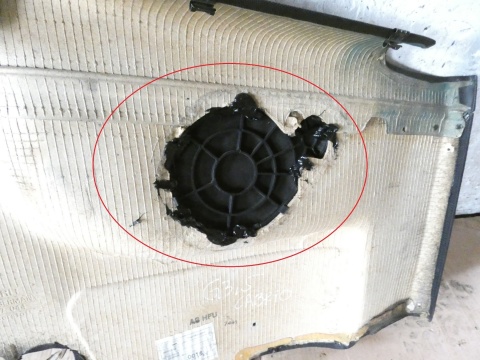 Boczek tapicerka prawy tył VW GOLF MK3.5 III IV CABRIO 98-02