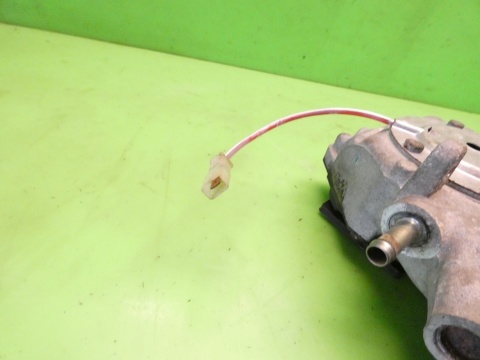 Kolektor ssący 051129713 VW GOLF MK3.5 III IV 1.8 CABRIO 98-02