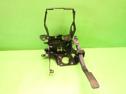 Pedał gazu + stelaż VW GOLF MK3.5 III IV 1.8 CABRIO 98-02