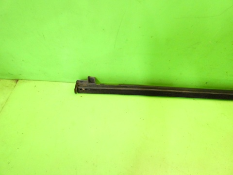 Listwa zgarniająca lewa przód VW GOLF MK3.5 III IV CABRIO 98-02