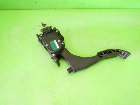 Pedał potencjometr gazu 6Q1721503C SEAT IBIZA III 6L 1.2 12V 02-05