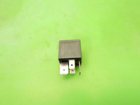 Przekaźnik 18 191937503 SEAT IBIZA III 6L 1.2 12V 02-05