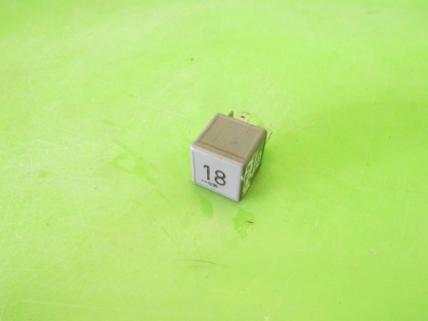 Przekaźnik 18 191937503 SEAT IBIZA III 6L 1.2 12V 02-05