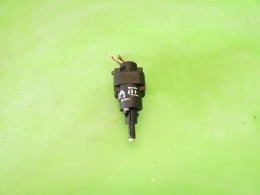 Czujnik świateł stop hamulca SEAT IBIZA III 6L 1.2 12V 02-05