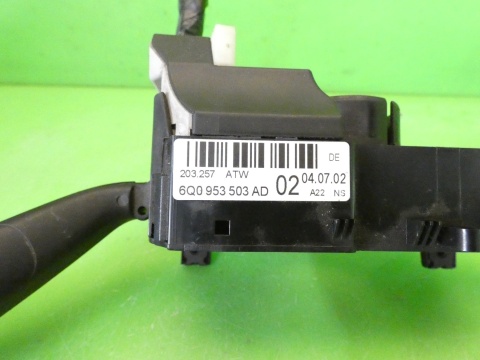 Przełącznik zespolony kierunkowskazów wycieraczek SEAT IBIZA III 6L 02-05