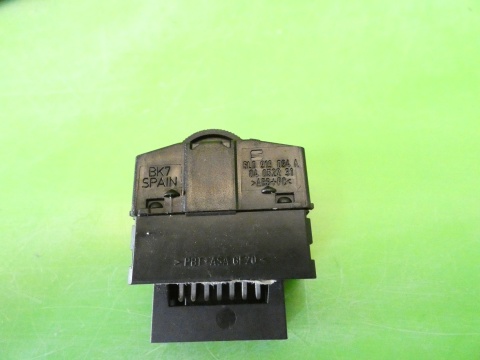 Przełącznik regulacji świateł 6L0919094A SEAT IBIZA III 6L 02-05