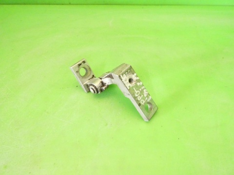 Zawias prawy przód góra 6L0831402 LS7N SEAT IBIZA III 6L 3D 02-05