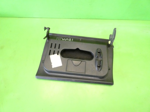 Klapka schowka prawa z deski SEAT IBIZA III 6L 02-05