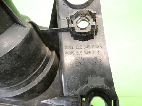 Lampa prawa tył w błotnik 6L6945096A SEAT IBIZA III 6L 3D 02-05