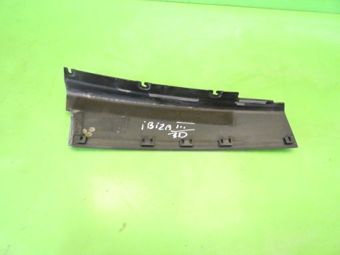 Listwa nakładka słupka B prawa 6L3853318A SEAT IBIZA III 6L 3D 02-05