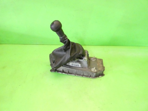 Dźwignia lewarek zmiany biegów 6Q0711049AB SEAT IBIZA III 6L 1.2 12V 02-05