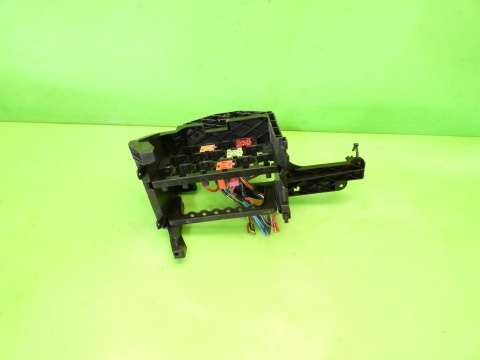 Skrzynka przekaźników 6Q0972595A SEAT IBIZA III 6L 1.2 12V 02-05